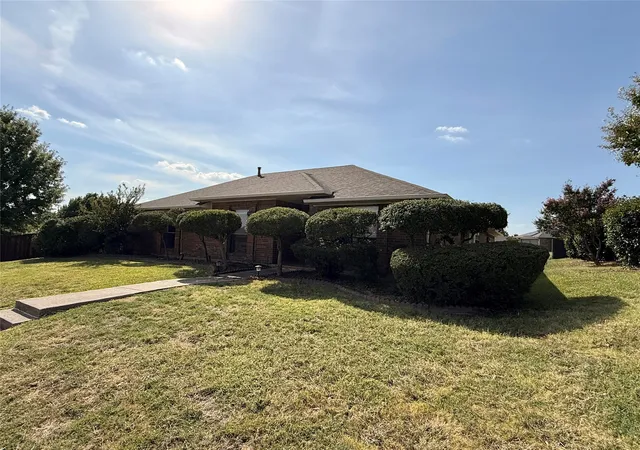 Photo 2 of Single family home for sale at 1603 E Peters Colony Rd, Carrollton, TX 75007 | MLS# 21344865 | Listing updated on 2026-07-30