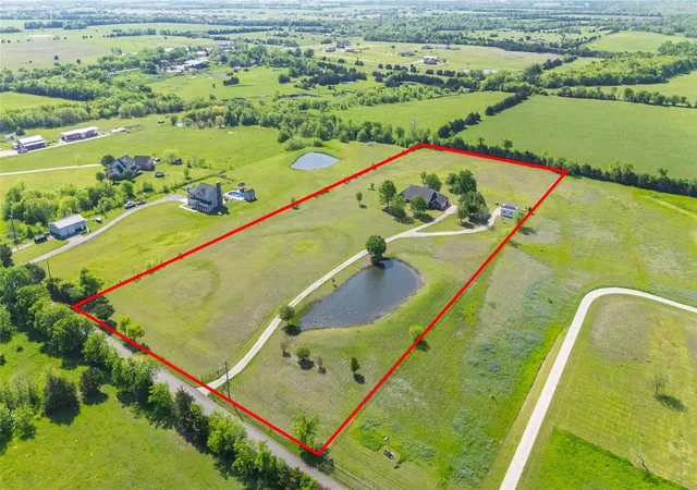 Photo 2 of Sale Pending at 4223 County Road 2727, Caddo Mills, TX 75135 | MLS# 21345013 | Listing updated on 2026-09-21