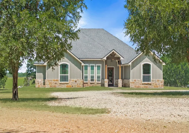 Photo 1 of Single family home for sale at 638 Cr 337, Rosebud, TX 76570 | MLS# 21327097 | Listing updated on 2026-07-30