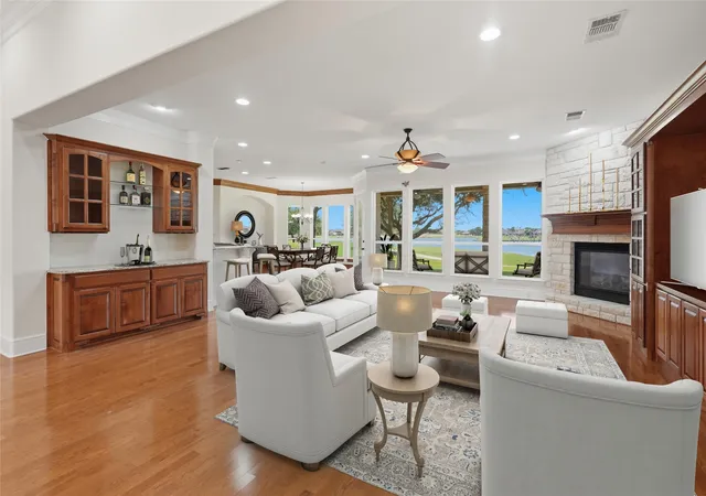 Photo 2 of Single family home for sale at 2703 Waters Edge Dr, Granbury, TX 76048 | MLS# 21345118 | Listing updated on 2026-10-04