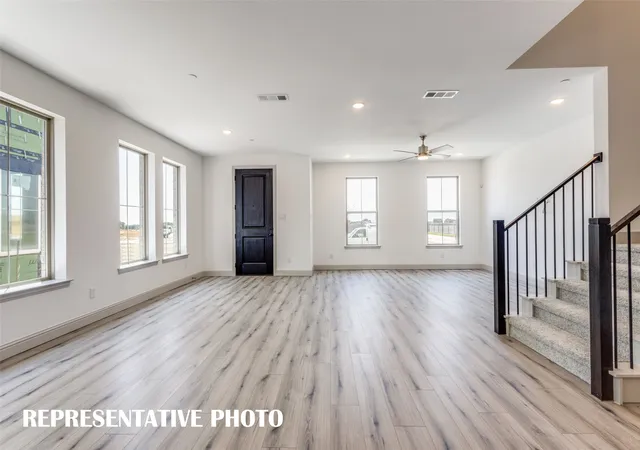 Photo 3 of Townhouse for sale at 4729 Skiles St, Mc Kinney, TX 75071 | MLS# 21345075 | Listing updated on 2026-08-02