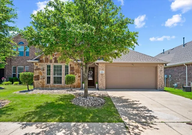 Photo 1 of Single family home for sale at 5101 Cathy Dr, Forney, TX 75126 | MLS# 21341935 | Listing updated on 2026-09-10