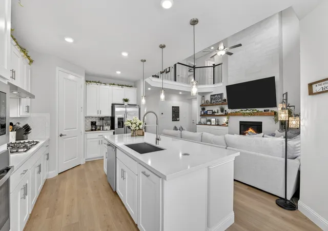 Photo 3 of Single family home for sale at 551 Wisteria St, Little Elm, TX 75068 | MLS# 21345142 | Listing updated on 2026-09-12