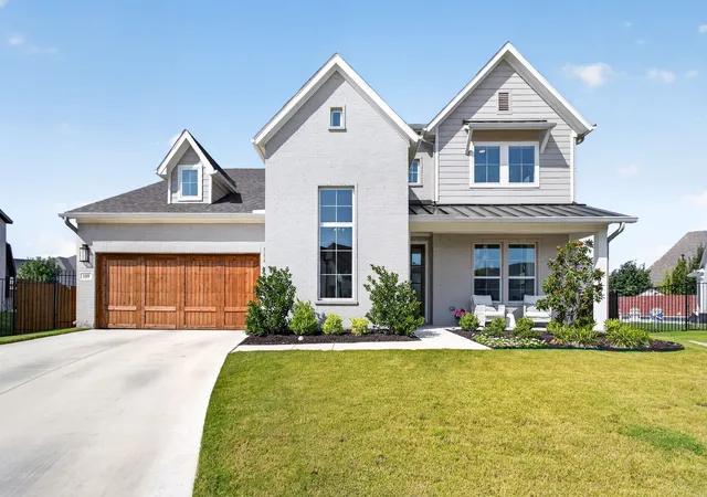 Photo 2 of Single family home for sale at 109 Harlan Ct, Aledo, TX 76008 | MLS# 21345122 | Listing updated on 2026-09-27