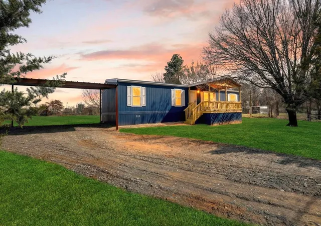 Photo 1 of Manufactured home for sale at 206 Rhett Ct, Aurora, TX 76078 | MLS# 21342830 | Listing updated on 2026-07-30