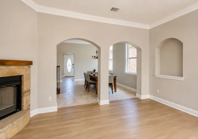 Photo 4 of Single family home for sale at 2118 Portwood Wy, Fort Worth, TX 76179 | MLS# 21345264 | Listing updated on 2026-09-12