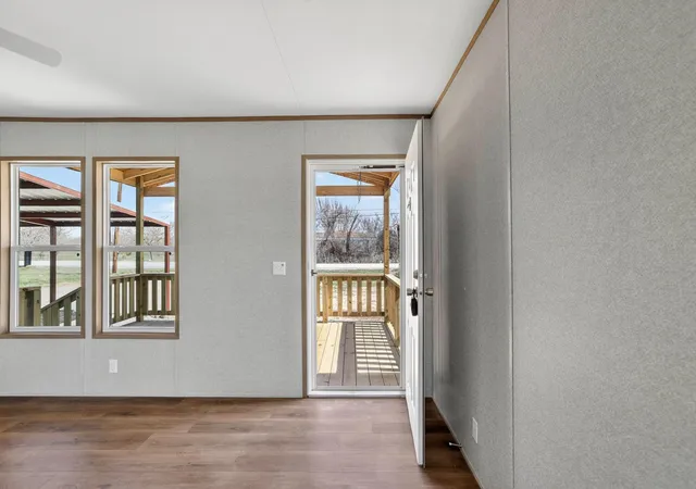Photo 3 of Manufactured home for sale at 309 Rhett Ct, Aurora, TX 76078 | MLS# 21342841 | Listing updated on 2026-09-23