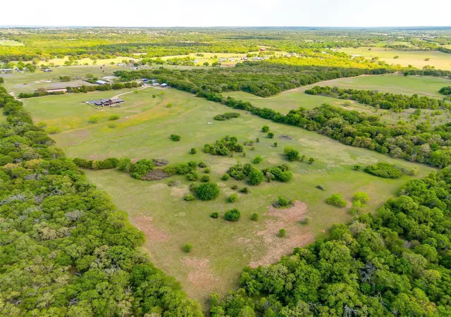 Photo 2 of Sale Pending at 1460 Ross Ln, Springtown, TX 76082 | MLS# 21345289 | Listing updated on 2026-07-30