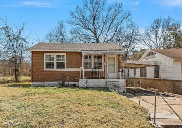 Single family home for sale at 3105 Metal St, Shreveport, LA 71103 | MLS# 21345321