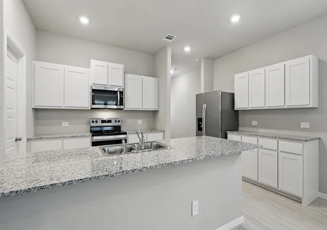 Photo 2 of Single family home for sale at 3020 Maple Orchard Ln, Fort Worth, TX 76140 | MLS# 21344542 | Listing updated on 2026-07-30