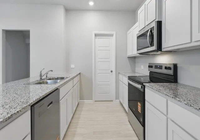 Photo 3 of Single family home for sale at 3020 Maple Orchard Ln, Fort Worth, TX 76140 | MLS# 21344542 | Listing updated on 2026-10-06