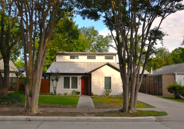Photo 2 of Single family home for sale at 8722 Angora St, Dallas, TX 75218 | MLS# 21345406 | Listing updated on 2026-07-30