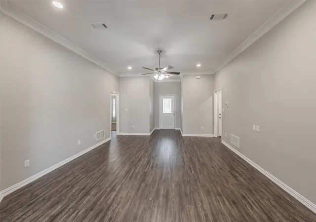 Photo 3 of Single family home for sale at 1023 Porter Pl, Sanger, TX 76266 | MLS# 21345407 | Listing updated on 2026-09-10