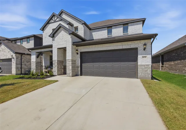 Photo 3 of Single family home for sale at 6656 Denim Dr, Crowley, TX 76036 | MLS# 21328050 | Listing updated on 2026-09-13