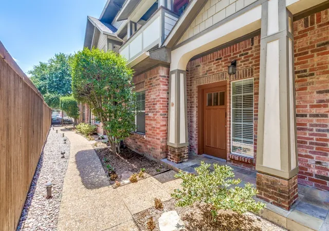 Photo 1 of Condo for sale at 5743 Prospect Ave #104, Dallas, TX 75206 | MLS# 21345115 | Listing updated on 2026-09-12