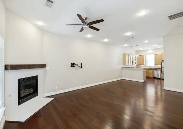 Photo 2 of Condo for sale at 5743 Prospect Ave #104, Dallas, TX 75206 | MLS# 21345115 | Listing updated on 2026-09-12