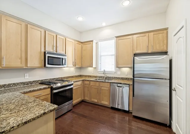 Photo 3 of Condo for sale at 5743 Prospect Ave #104, Dallas, TX 75206 | MLS# 21345115 | Listing updated on 2026-09-12