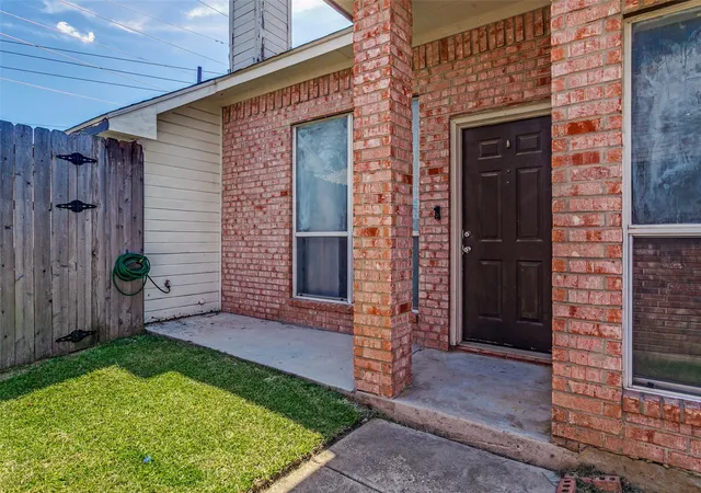 Photo 2 of Single family home for sale at 1228 Falcon Trl, Bedford, TX 76021 | MLS# 21345429 | Listing updated on 2026-09-20