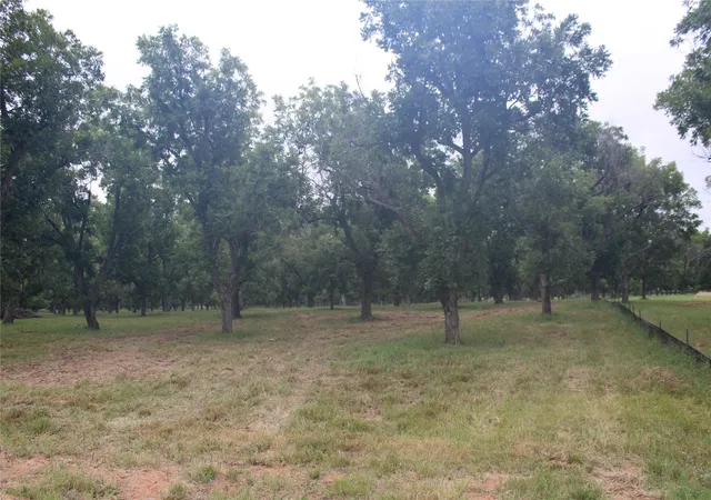 Photo 3 of Land for sale at 3173 E Landings S, Granbury, TX 76049 | MLS# 21345475 | Listing updated on 2026-07-31