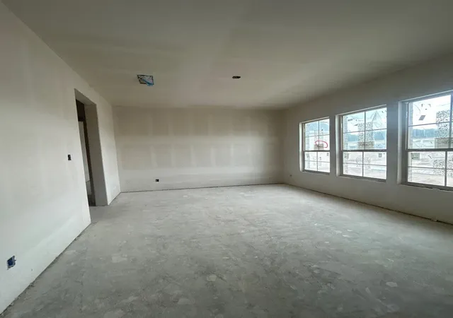 Photo 3 of Single family home for sale at 1101 Perrin Ln, Van Alstyne, TX 75495 | MLS# 21344558 | Listing updated on 2026-07-31