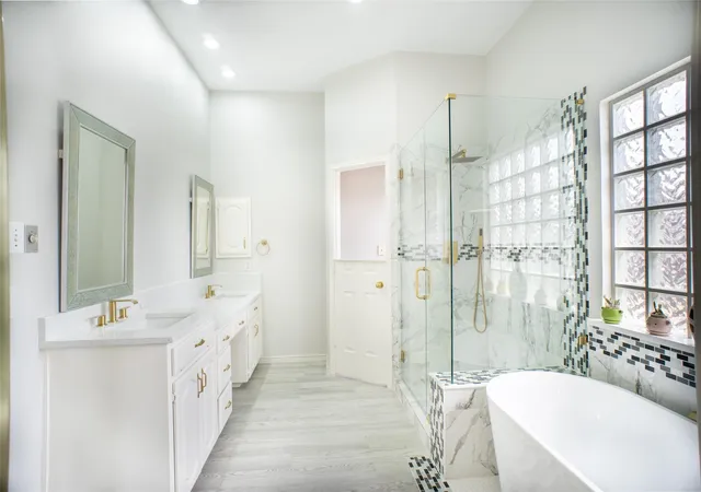 Photo 3 of Single family home for sale at 1806 Frosted Hill Dr, Carrollton, TX 75010 | MLS# 21345515 | Listing updated on 2026-09-10