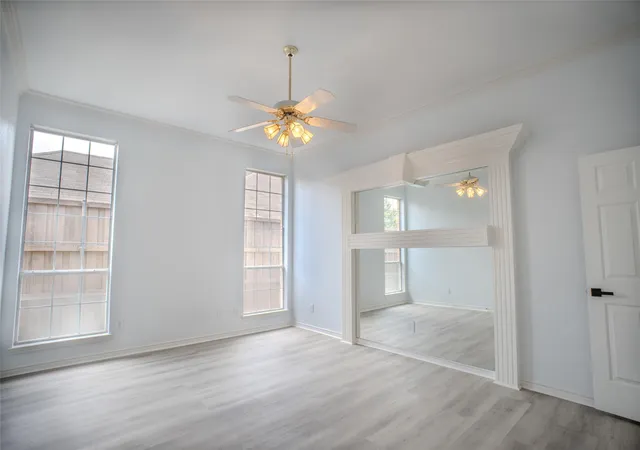 Photo 3 of Single family home for sale at 1806 Frosted Hill Dr, Carrollton, TX 75010 | MLS# 21345515 | Listing updated on 2026-09-10