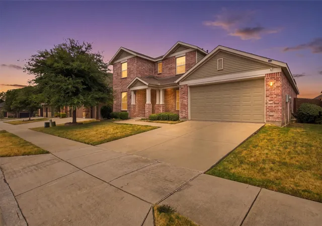 Photo 2 of Single family home for sale at 1013 Goldenrod Ln, Little Elm, TX 75068 | MLS# 21342731 | Listing updated on 2026-09-20