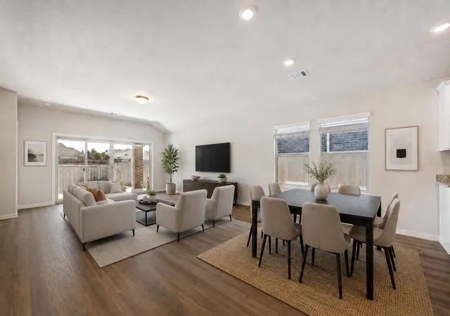 Photo 1 of Single family home for sale at 5529 Baker Creek Rd, Fort Worth, TX 76126 | MLS# 21342793 | Listing updated on 2026-10-05