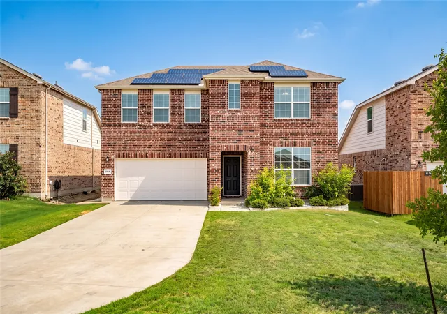 Photo 1 of Single family home for sale at 1918 Trace Dr, Aubrey, TX 76227 | MLS# 21345103 | Listing updated on 2026-09-11