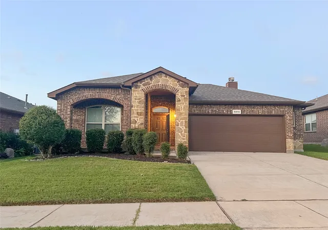 Photo 1 of Single family home for sale at 5816 Marsh Rail Dr, Denton, TX 76208 | MLS# 21340308 | Listing updated on 2026-09-14