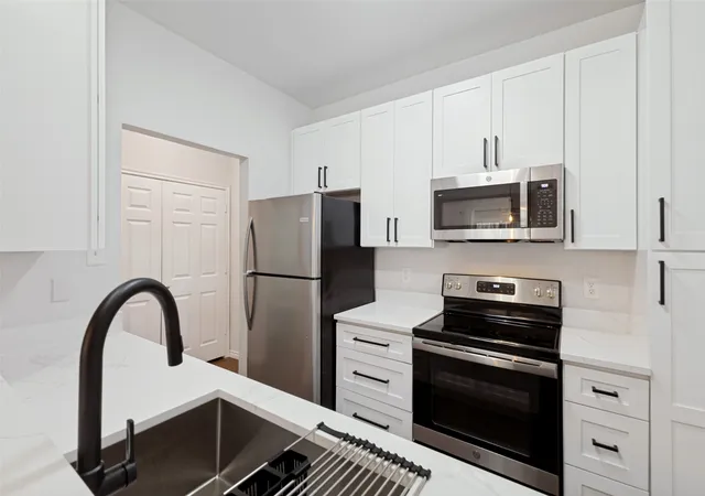 Photo 1 of Condo for sale at 5701 Gaston Ave #4, Dallas, TX 75214 | MLS# 21345647 | Listing updated on 2026-08-01