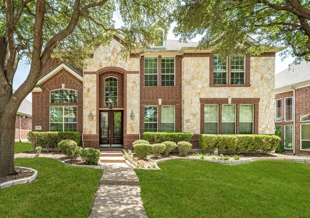 Photo 1 of Single family home for sale at 10185 Burnt Mill Ln, Frisco, TX 75035 | MLS# 21338735 | Listing updated on 2026-09-12