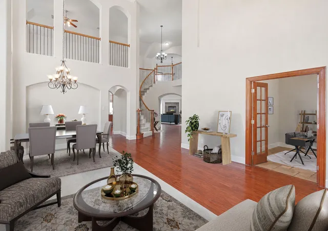 Photo 4 of Single family home for sale at 10185 Burnt Mill Ln, Frisco, TX 75035 | MLS# 21338735 | Listing updated on 2026-09-12