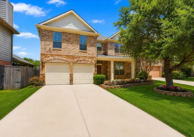 Photo 1 of Single family home for sale at 115 Butternut Dr, Fate, TX 75087 | MLS# 21338896 | Listing updated on 2026-10-04