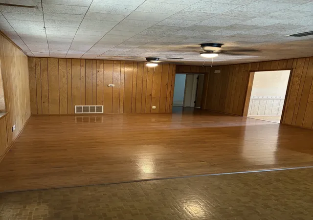 Photo 11 of Single family home for sale at 209 Morningside Dr, Mexia, TX 76667 | MLS# 21345798 | Listing updated on 2026-07-31