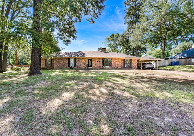 Photo 1 of Single family home for sale at 415 Nathan Dr, Quitman, TX 75783 | MLS# 21345097 | Listing updated on 2026-09-18