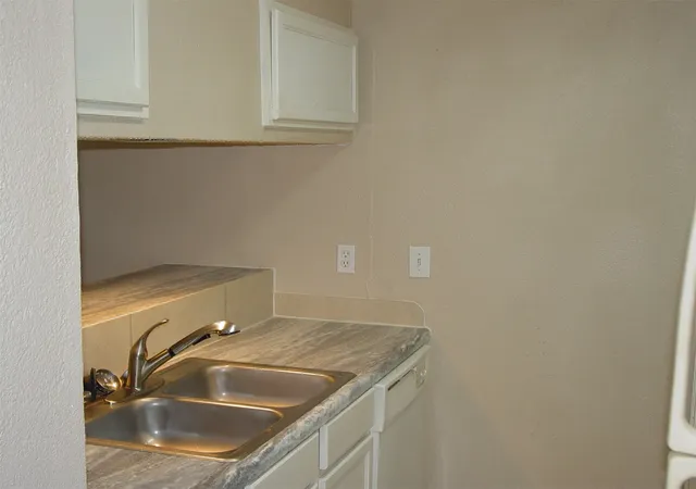 Photo 2 of Condo for sale at 9609 Walnut St #10104, Dallas, TX 75243 | MLS# 21345895 | Listing updated on 2026-07-31