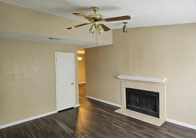 Photo 2 of Condo for sale at 9605 Walnut St #12105, Dallas, TX 75243 | MLS# 21345932 | Listing updated on 2026-07-31