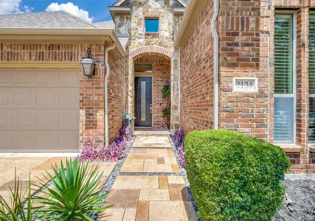 Photo 3 of Single family home for sale at 2134 Sandy Creek, Frisco, TX 75033 | MLS# 21344977 | Listing updated on 2026-10-06
