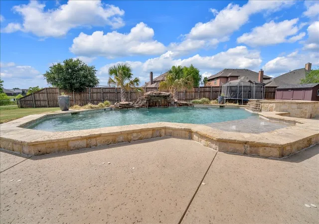 Photo 1 of Single family home for sale at 2824 Stackhouse St, Fort Worth, TX 76244 | MLS# 21340775 | Listing updated on 2026-09-12