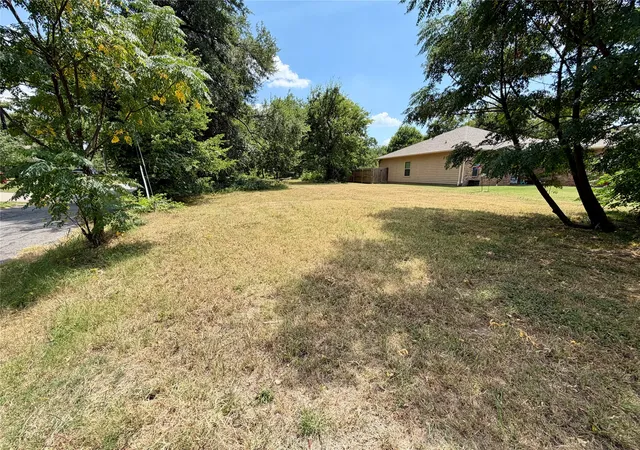 Photo 1 of Land for sale at Tbd E Williams St, Sherman, TX 75090 | MLS# 21345550 | Listing updated on 2026-07-30