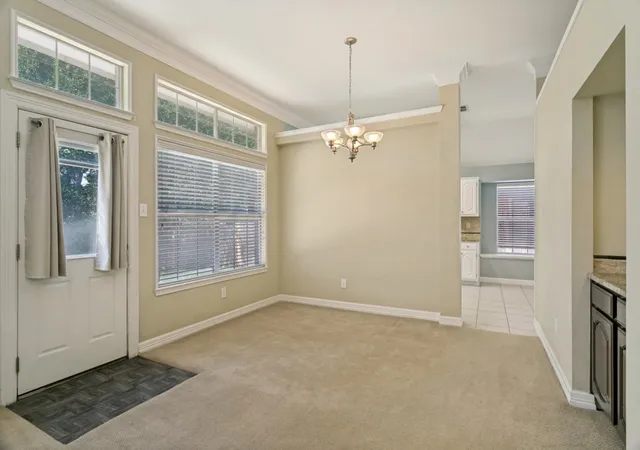 Photo 4 of Single family home for sale at 609 Oak Hollow Ln, Flower Mound, TX 75028 | MLS# 21346064 | Listing updated on 2026-07-31