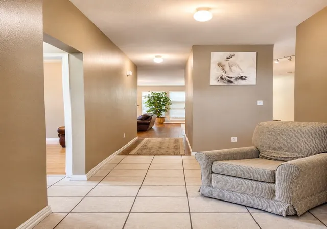 Photo 3 of Single family home for sale at 13521 Ponderosa Ranch Rd, Roanoke, TX 76262 | MLS# 21342586 | Listing updated on 2026-09-25