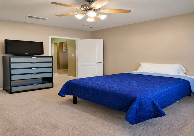 Photo 4 of Single family home for sale at 13521 Ponderosa Ranch Rd, Roanoke, TX 76262 | MLS# 21342586 | Listing updated on 2026-09-25