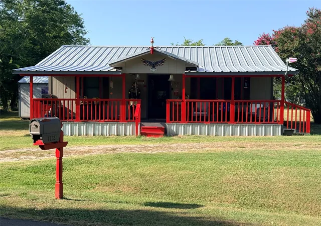 Photo 3 of Single family home for sale at 1133 Rs County Road 1525, Point, TX 75472 | MLS# 21345804 | Listing updated on 2026-07-31