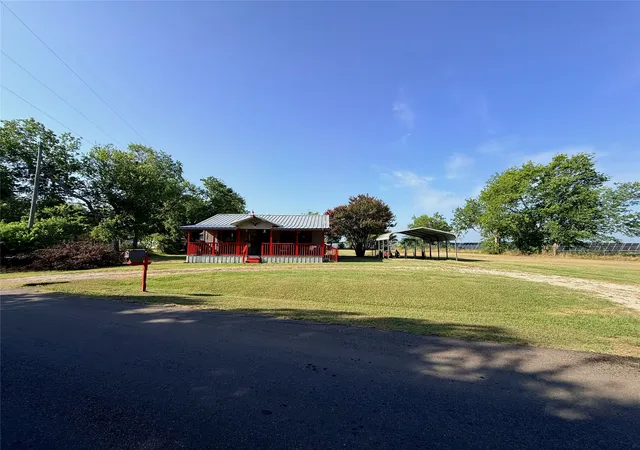 Photo 3 of Single family home for sale at 1133 Rs County Road 1525, Point, TX 75472 | MLS# 21345804 | Listing updated on 2026-07-31