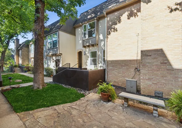 Photo 3 of Condo for sale at 3333 Prescott Ave, Dallas, TX 75219 | MLS# 21333353 | Listing updated on 2026-09-13