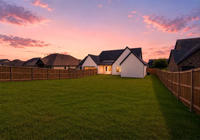 Photo 2 of Single family home for sale at 1011 Devonshire Dr S, Forney, TX 75126 | MLS# 21345780 | Listing updated on 2026-09-12