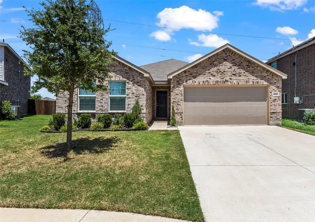 Photo 1 of Single family home for sale at 4652 Benham Dr, Crowley, TX 76036 | MLS# 21346254 | Listing updated on 2026-09-15