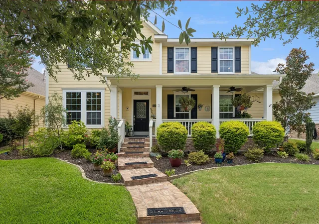 Photo 2 of Single family home for sale at 6241 Winter Park Dr, North Richland Hills, TX 76180 | MLS# 21341828 | Listing updated on 2026-09-13